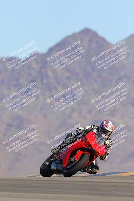 media/Oct-01-2023-SoCal Trackdays (Sun) [[4c570cc352]]/Turn 9 Set 2 (10am)/
